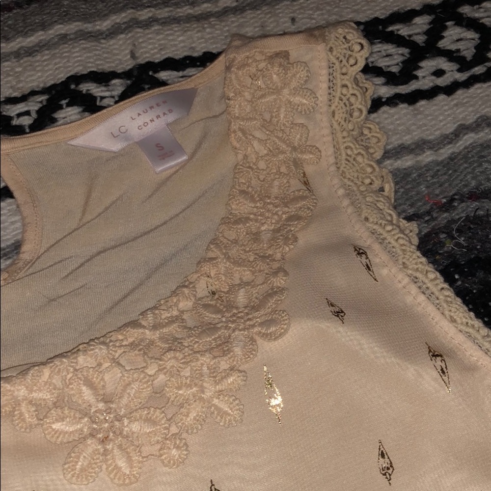 tank top blouse - Picture 2 of 5